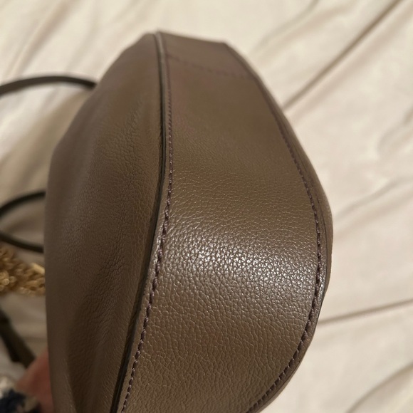 Henri Bendel Brown Leather Gold Chain Shoulder Crossbody Bag - Amazing! - Picture 8 of 14